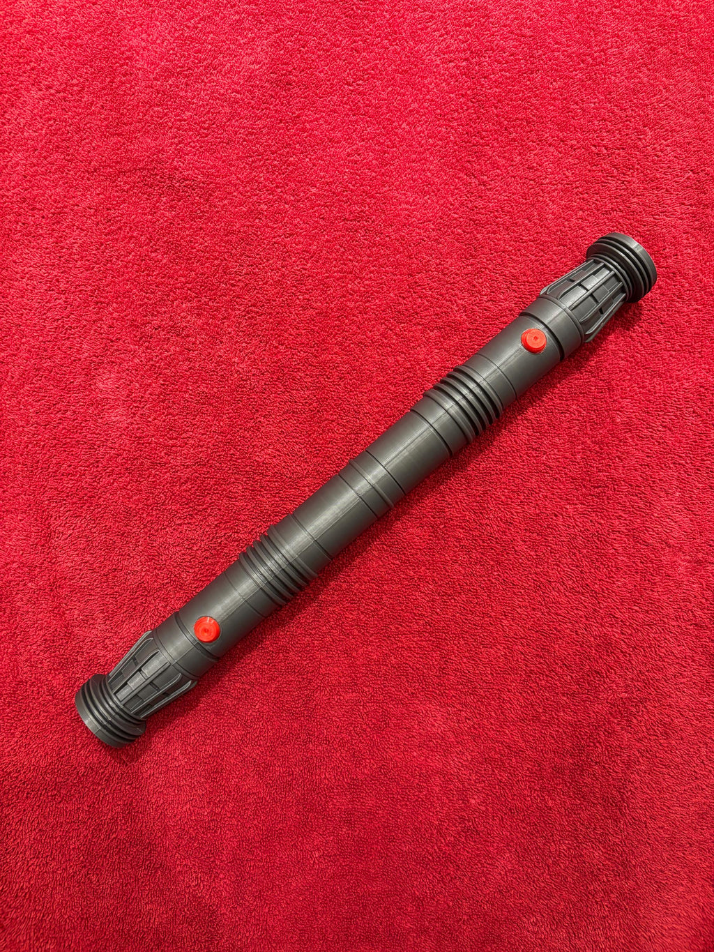 3D Printed Darth Maul Lightsaber Prop With Collapsible Blade