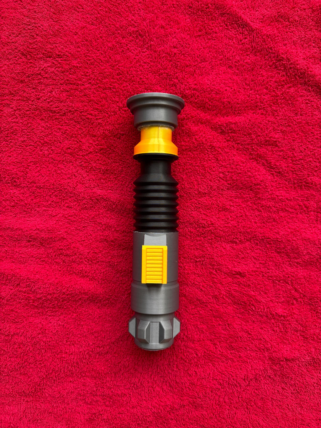 3D Printed Luke Skywalker Lightsaber Prop With Collapsible Blade